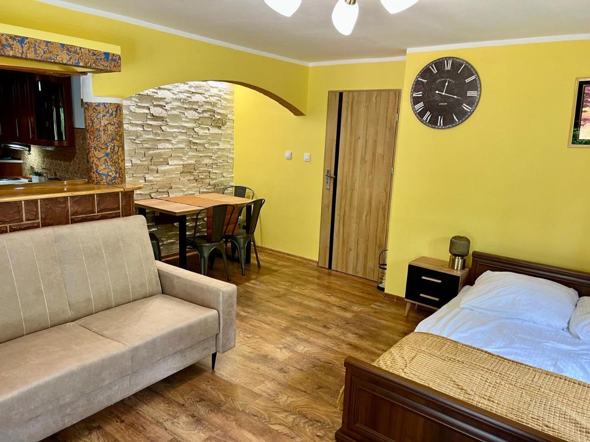 Ferienwohnung Zacisze Na Podzamczu Odrzykon Exterior foto