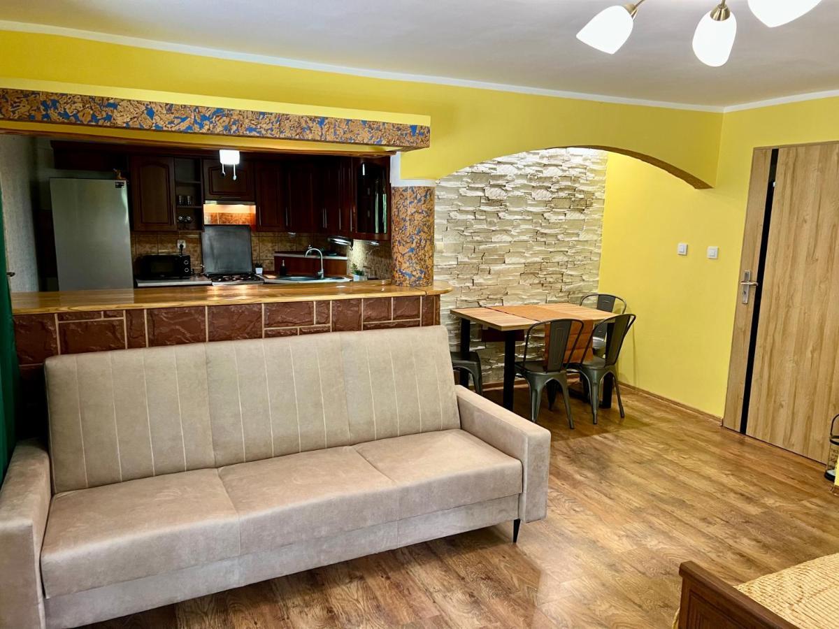 Ferienwohnung Zacisze Na Podzamczu Odrzykon Exterior foto